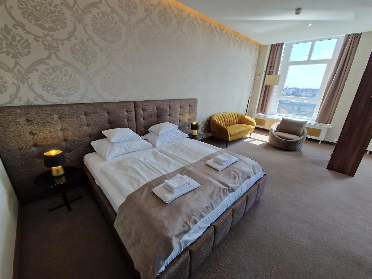 בודפשט Medos Hotel 3*,