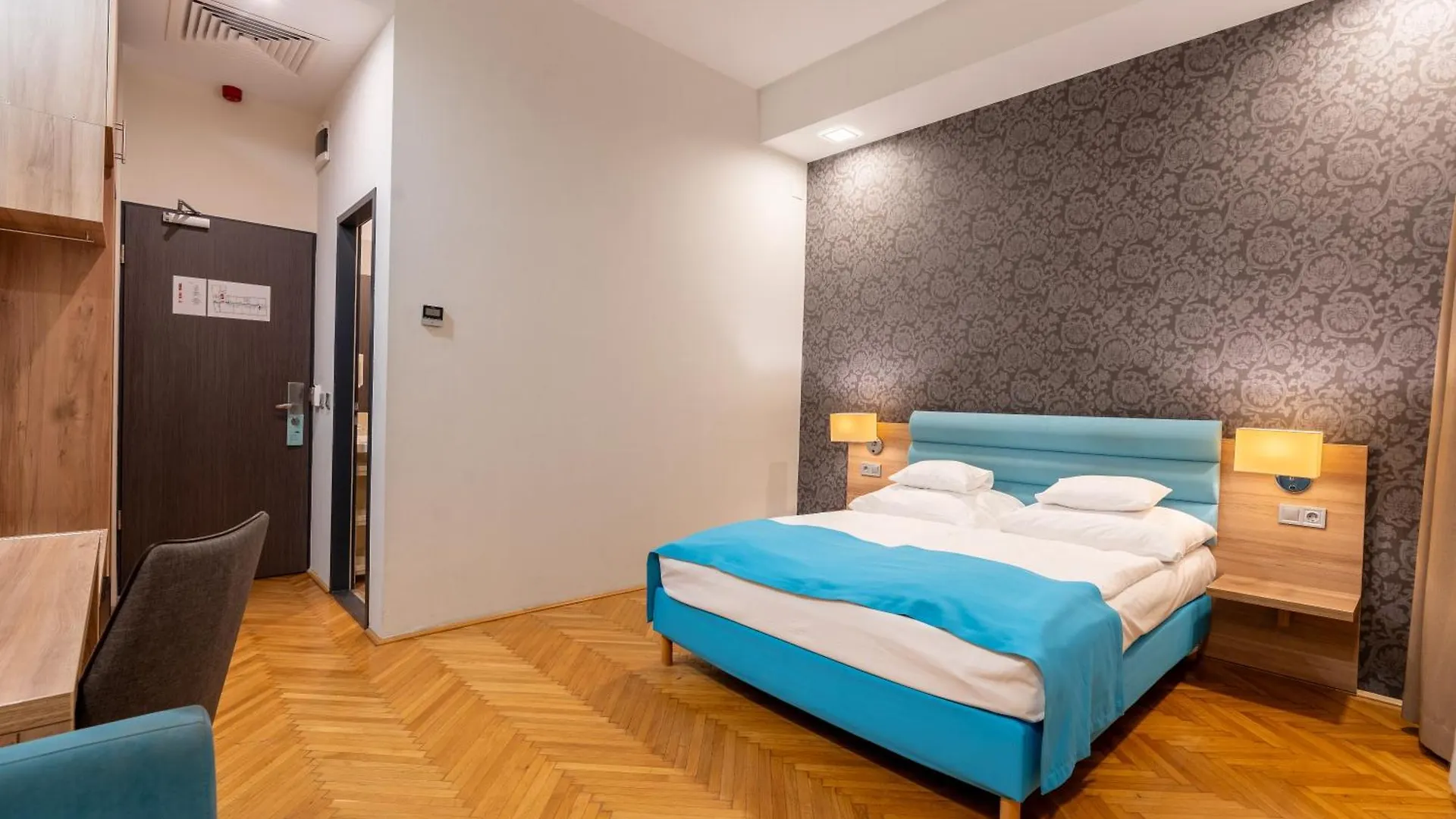בודפשט Medos Hotel 3*,